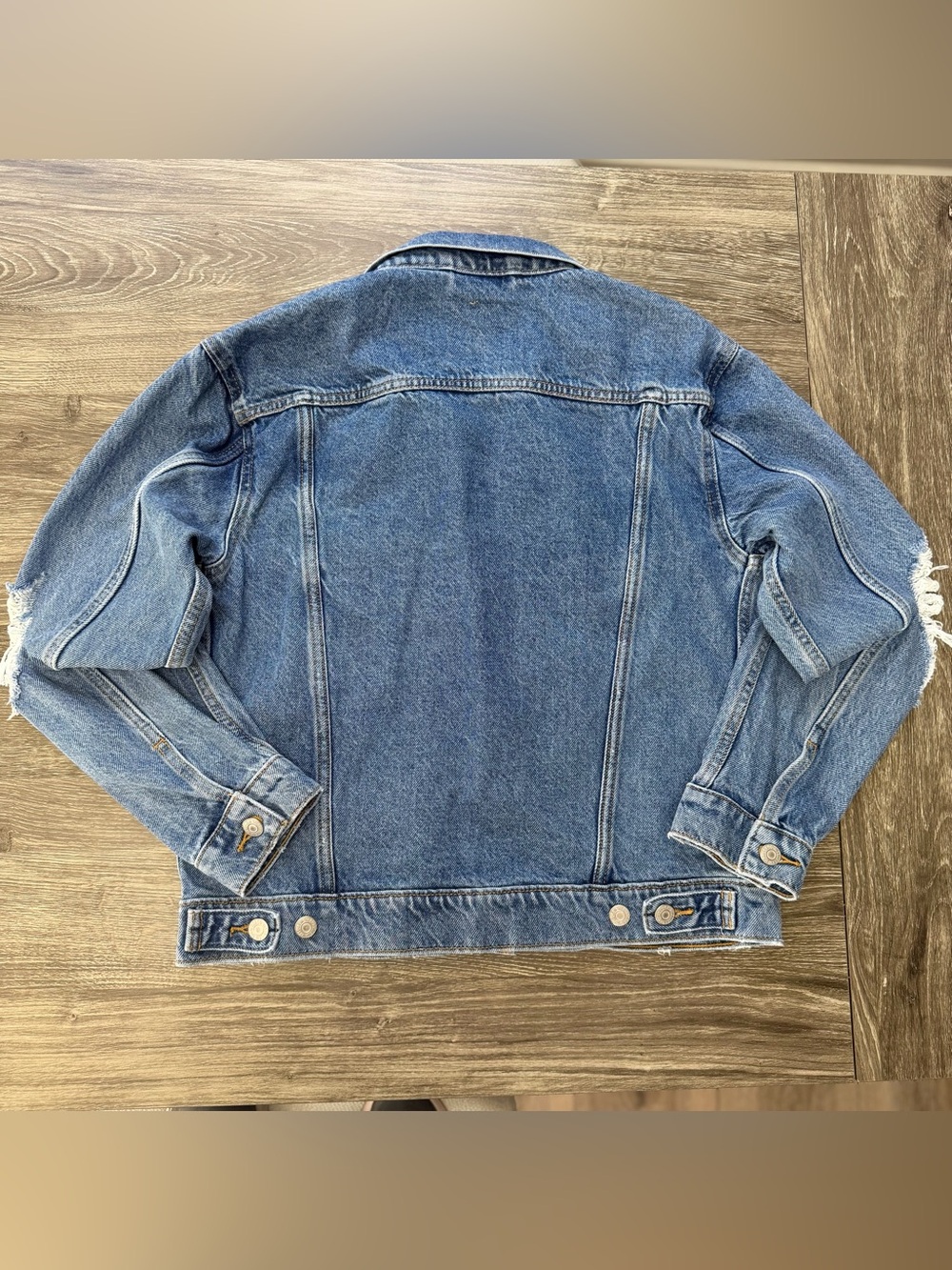 Levi’s Denim Trucker Jacket Women’s Small Blue Distressed Ripped 100% Cotton - Picture 5 of 12